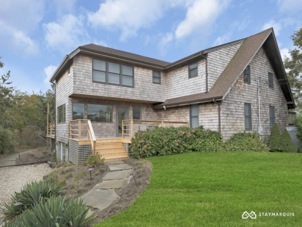 Hamptons Home 1020685