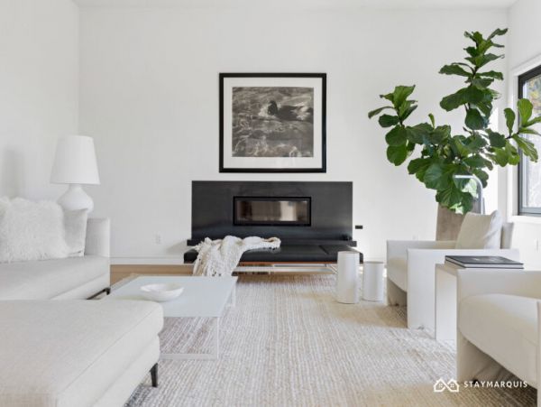 Hamptons Home 1020686
