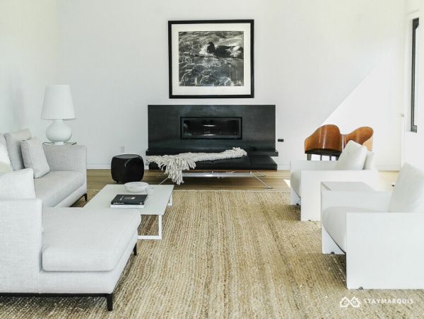 Hamptons Home 1020686