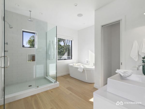 Hamptons Home 1020686