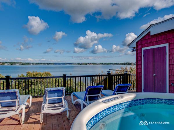 Hamptons Home 1020688