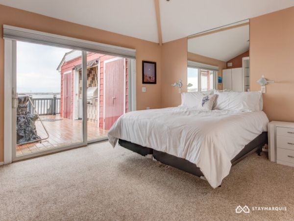 Hamptons Home 1020688