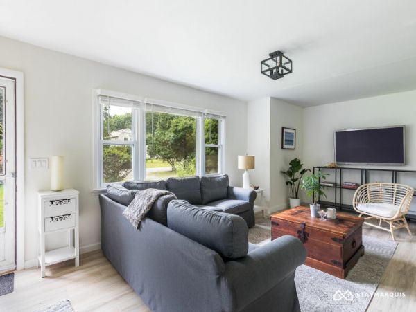 Hamptons Home 1020691
