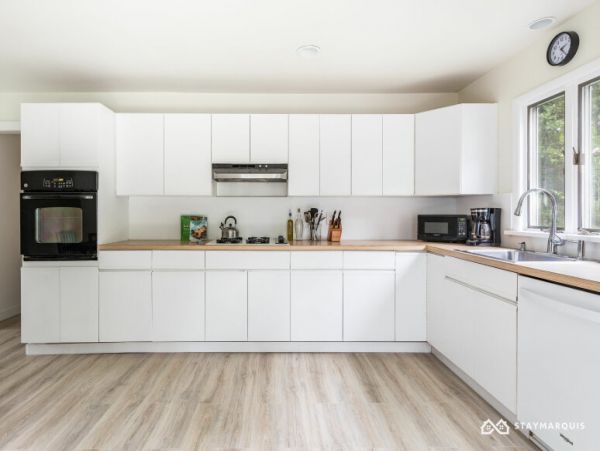 Hamptons Home 1020691
