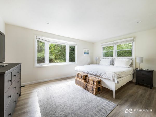 Hamptons Home 1020691