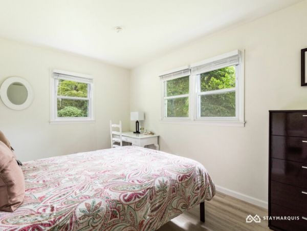 Hamptons Home 1020691