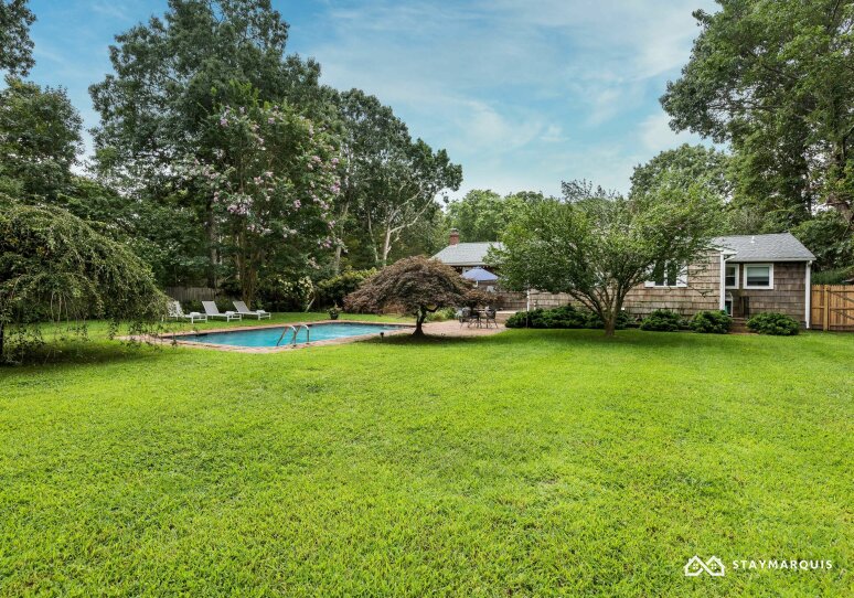 Hamptons Home 1020691