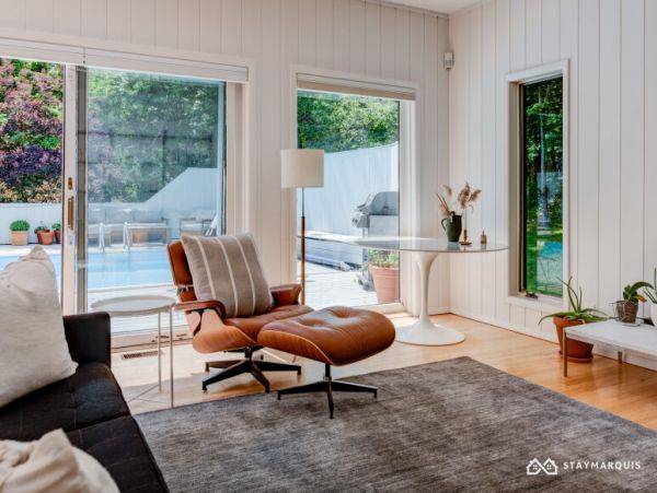 Hamptons Home 1020692