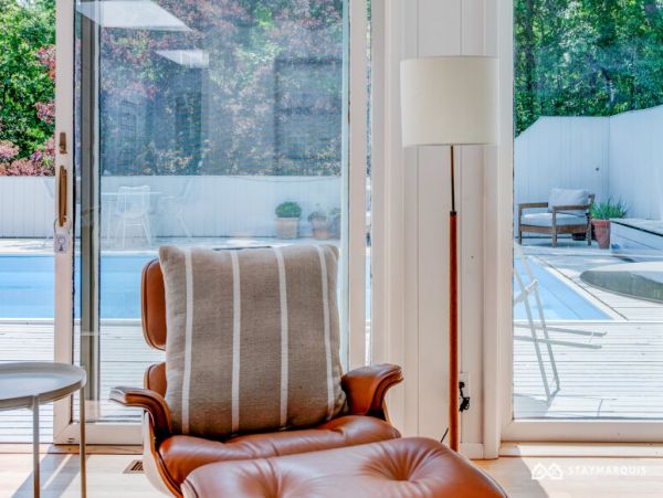 Hamptons Home 1020692