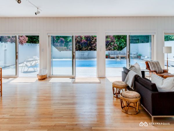 Hamptons Home 1020692