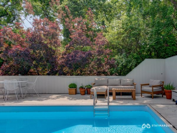 Hamptons Home 1020692