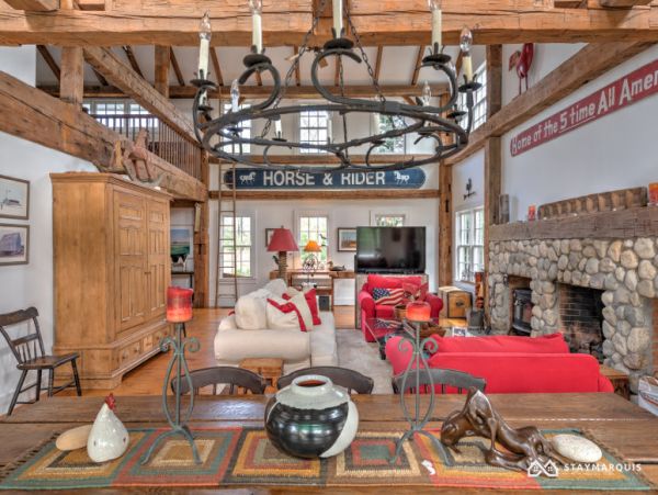 Hamptons Home 1020697