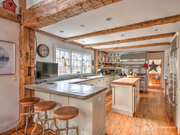 Hamptons Home 1020697