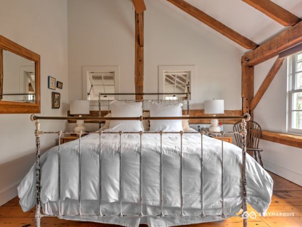 Hamptons Home 1020697