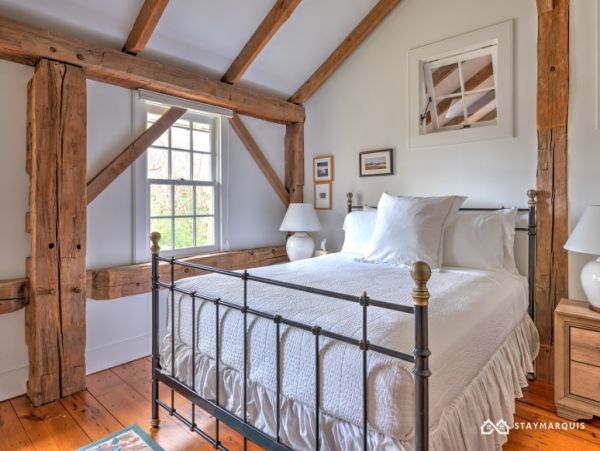 Hamptons Home 1020697