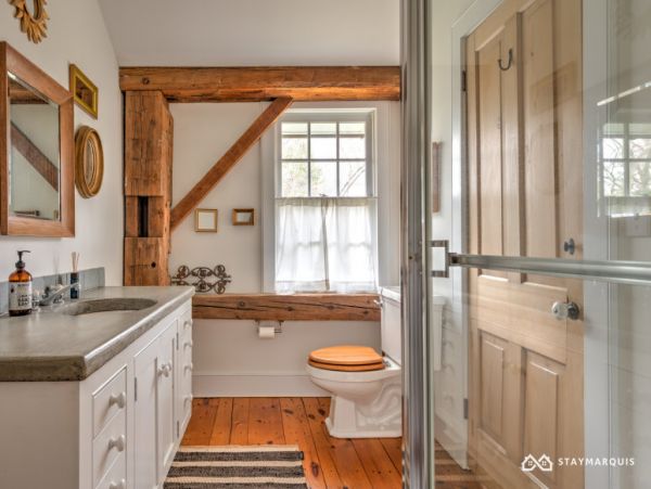 Hamptons Home 1020697