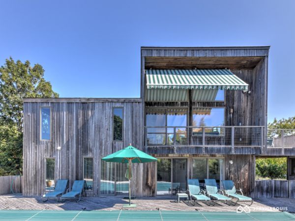 Hamptons Home 1020698