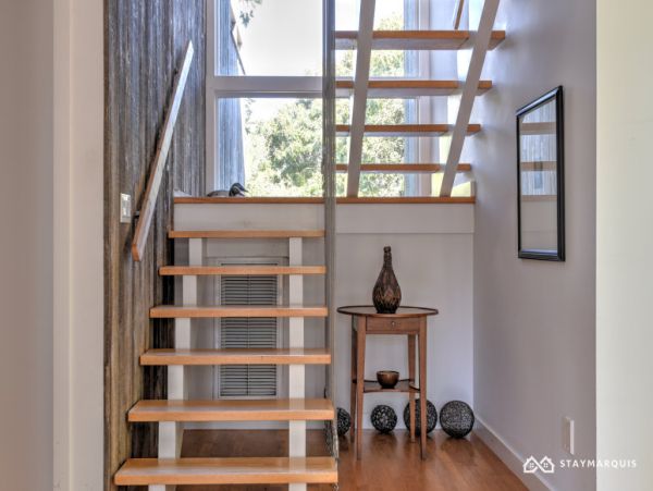Hamptons Home 1020698