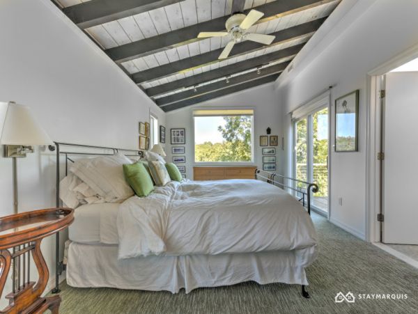 Hamptons Home 1020698