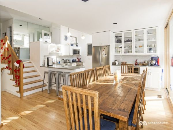 Hamptons Home 1020699