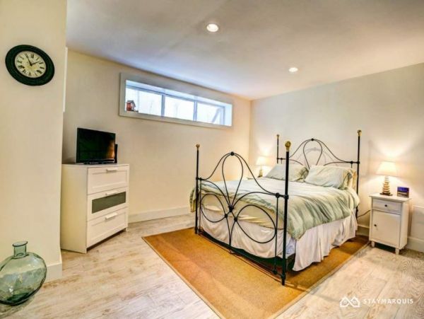 Hamptons Home 1020699