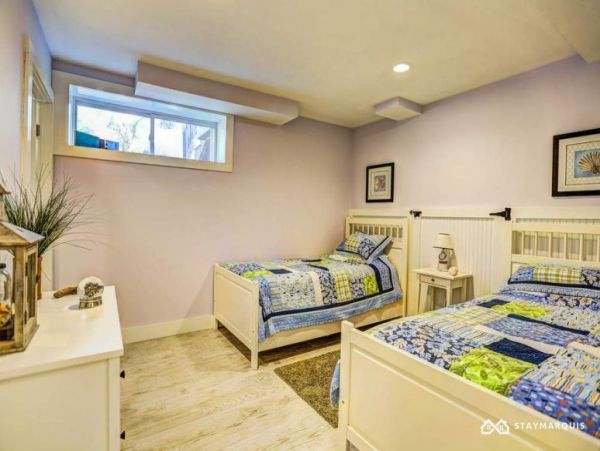 Hamptons Home 1020699