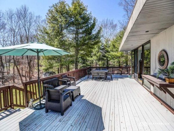 Hamptons Home 1020699