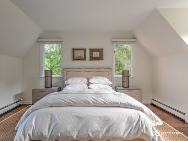 Hamptons Home 1020700