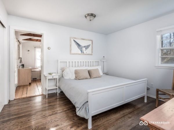 Hamptons Home 1020701