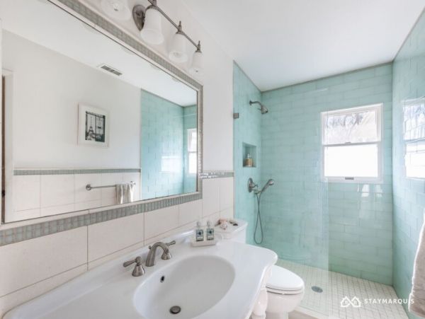 Hamptons Home 1020701