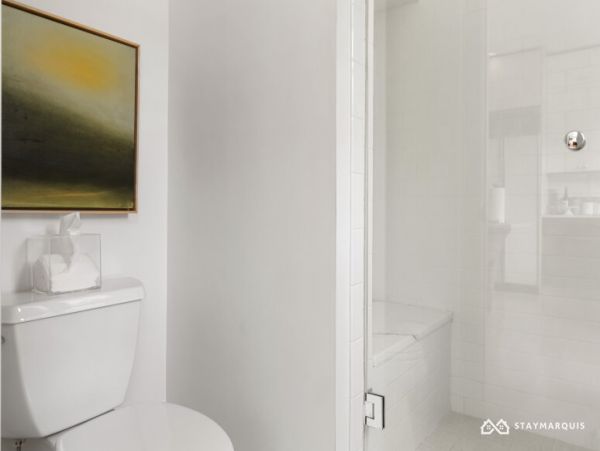 Hamptons Home 1020702