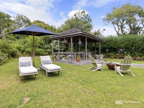 Hamptons Home 1020702