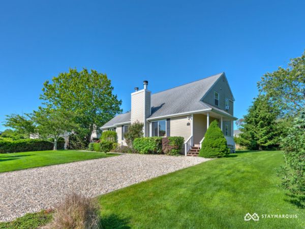 Hamptons Home 1020704