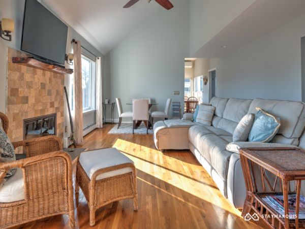 Hamptons Home 1020704