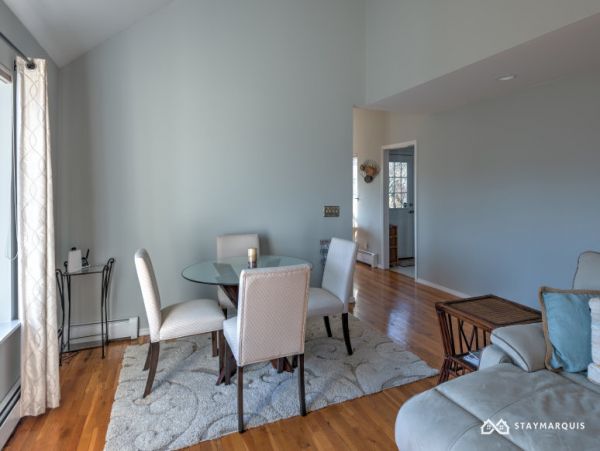 Hamptons Home 1020704