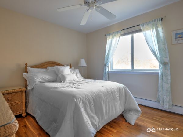 Hamptons Home 1020704