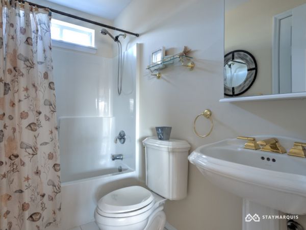 Hamptons Home 1020704