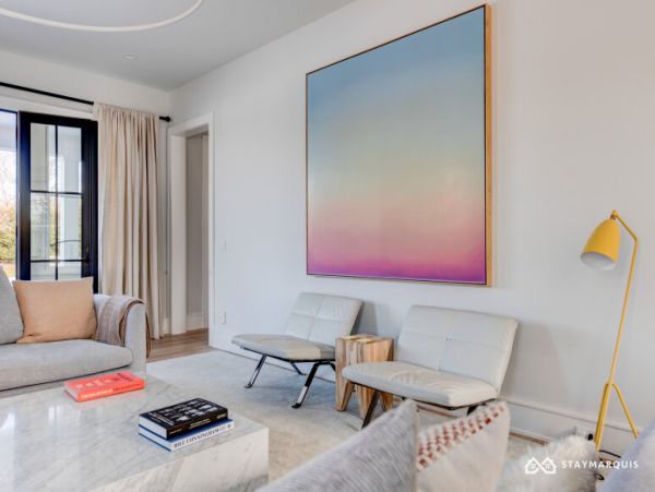 Hamptons Home 1020705