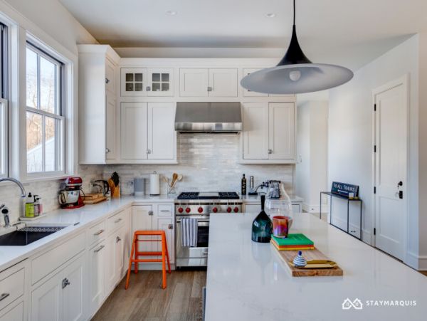 Hamptons Home 1020705