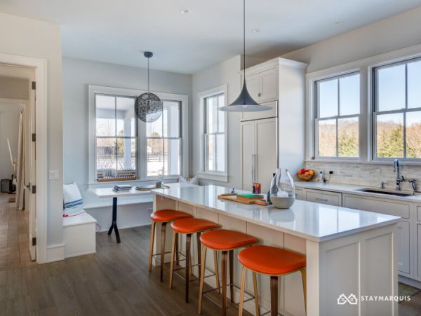 Hamptons Home 1020705