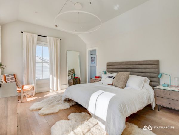 Hamptons Home 1020705