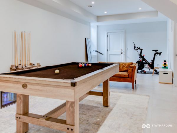 Hamptons Home 1020705