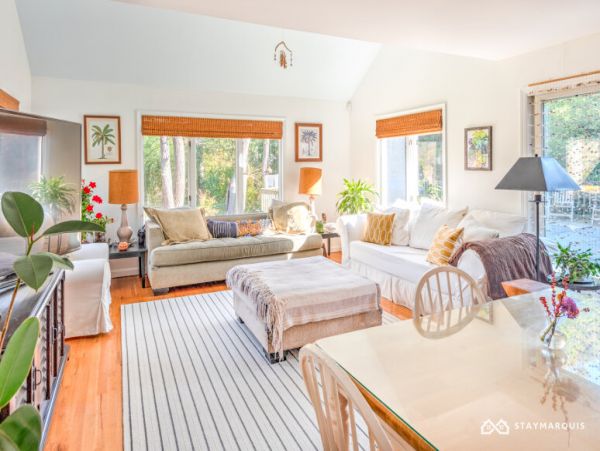 Hamptons Home 1020707