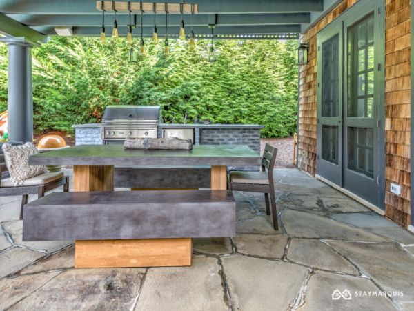 Hamptons Home 1020708