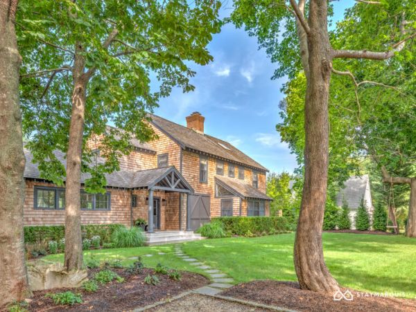 Hamptons Home 1020708