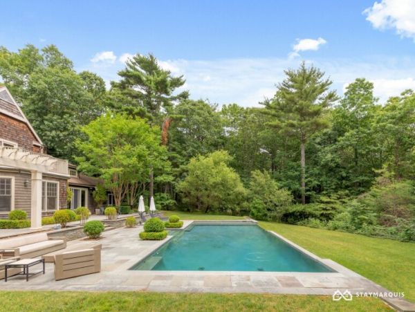 Hamptons Home 1020709