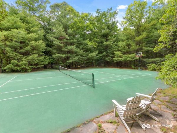 Hamptons Home 1020709