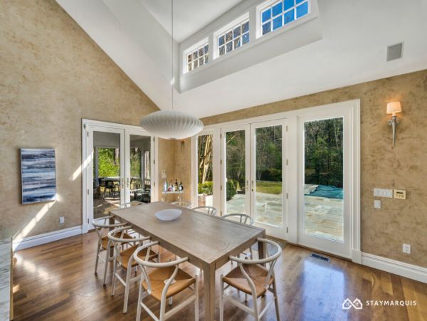 Hamptons Home 1020709