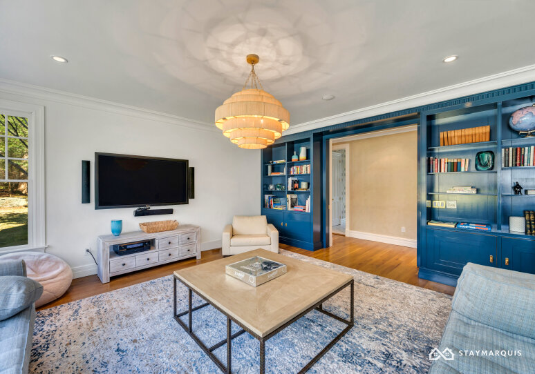 Hamptons Home 1020709