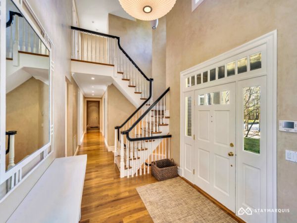 Hamptons Home 1020709
